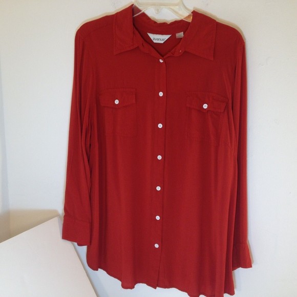Avenue Long Sleeve Button Up Top Red Blouse Chest Pockets Size 22-24 - Picture 1 of 10
